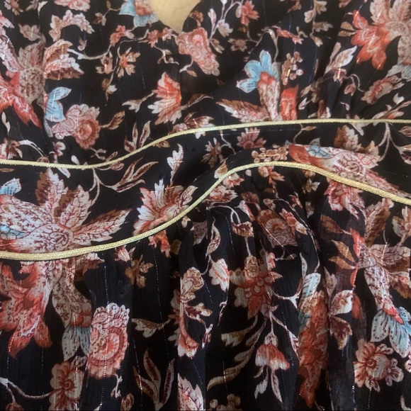 Express Floral Tie Neck Halter Dress - Picture 3 of 5